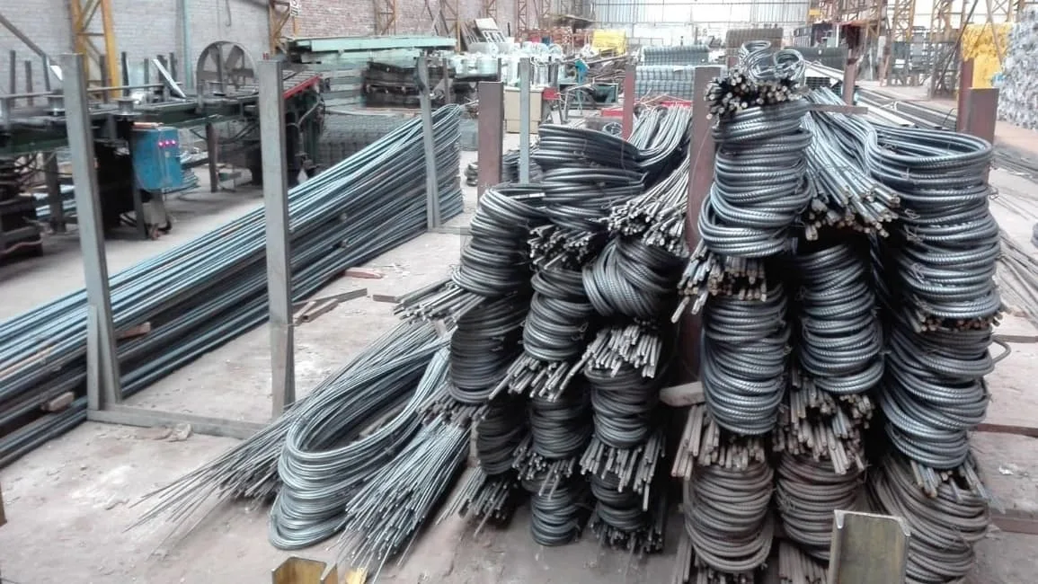 hierro de construccion