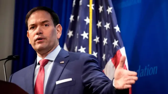 Marco Rubio busca mediación de Estados Unidos en la guerra entre Rusia y Ucrania. Fotografía editorial relacionada con mediación de Estados Unidos en la guerra Rusia-Ucrania. publi