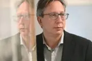 Ferrán Barenblit curará la Bienal de Shanghái con una mirada hacia el futuro. Fotografía editorial relacionada con Bienal de Shanghái 2027. publicada en Noticias Web