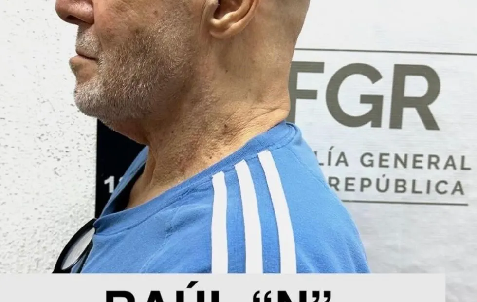 Raúl Martins fue extraditado a Argentina y enfrentará un juicio federal. Fotografía editorial relacionada con extradición de Raúl Martins. publicada en Noticias Web