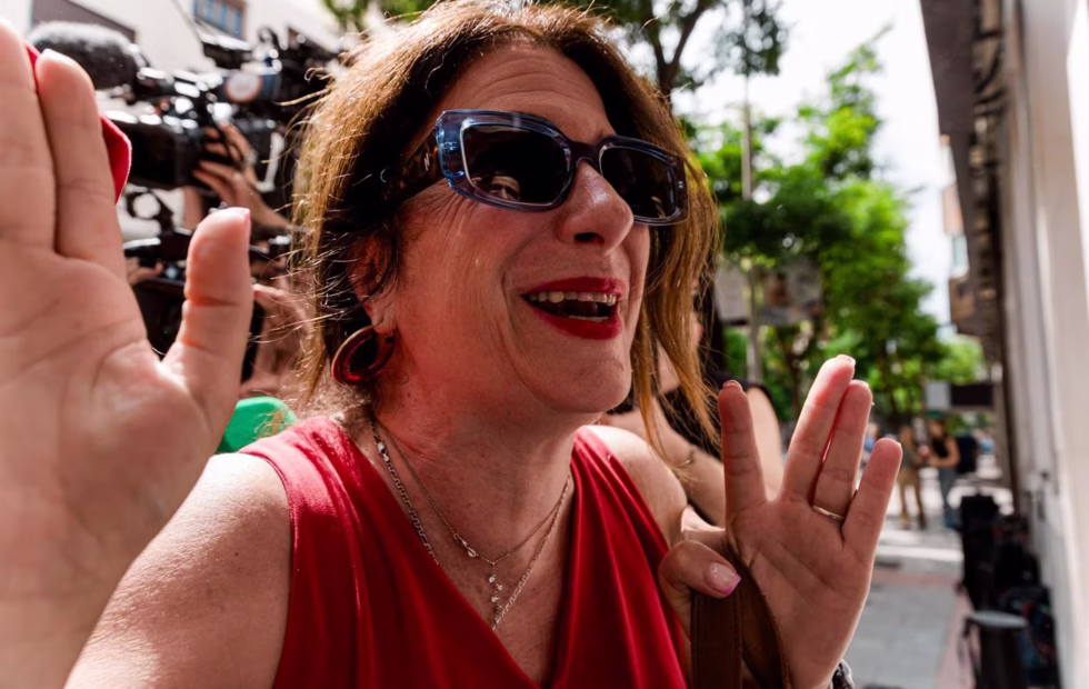 Fiscalía Europea pide datos sobre fondos de campaña vinculados a Leire Díez. Imagen destacada sobre fondos de campaña vinculados. publicada en Noticias Web