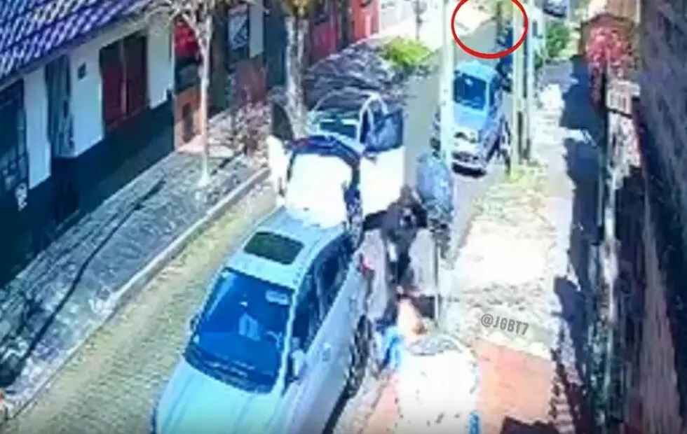 Lanús: asaltaron a dos hermanos que visitaban a su madre en un geriátrico. Imagen destacada sobre Lanús. publicada en Noticias Web