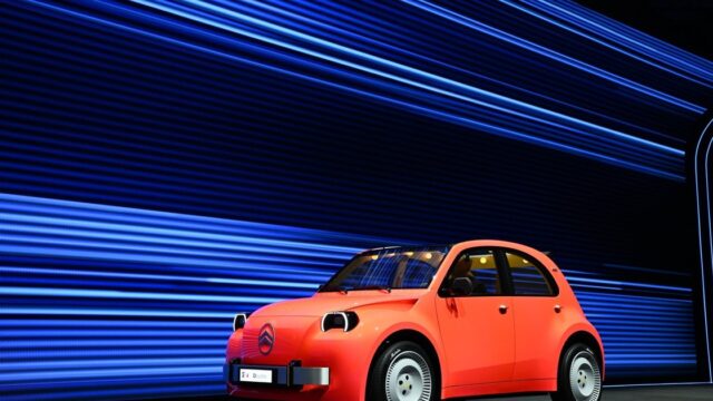 Citroën prepara un nuevo 2 CV eléctrico para 2028. Imagen destacada sobre 2 CV eléctrico. publicada en Noticias Web