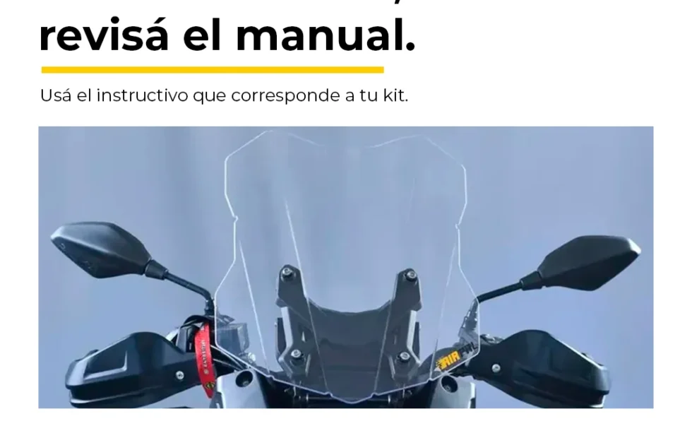 Cómo revisar el manual antes de instalar un parabrisas en la moto. Fotografía editorial relacionada con manual del parabrisas. publicada en Noticias Web