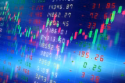 Dólar hoy: el blue cerró a $1.565 y el mayorista cotizó a $1.538. Fotografía editorial relacionada con dólar blue a $1.565. publicada en Noticias Web