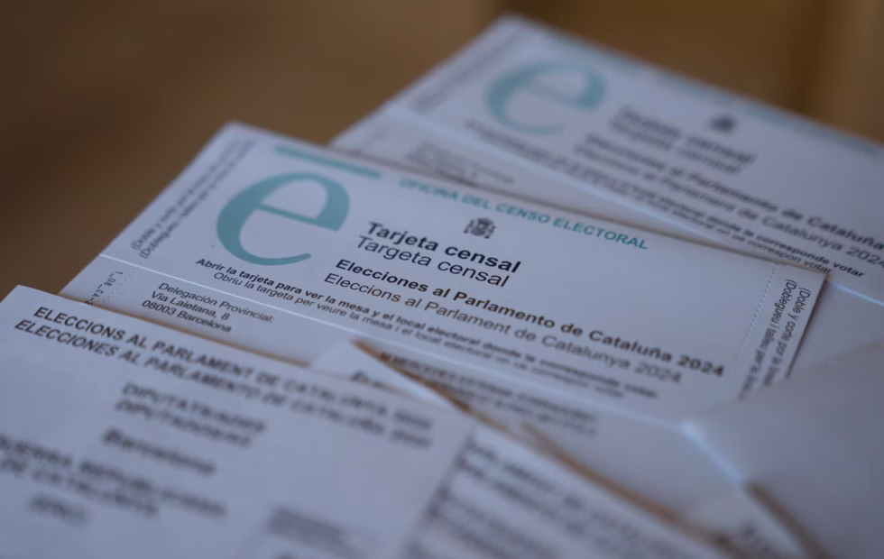 El Supremo define quiénes podrían votar con la ley de nietos el 29-N. Fotografía editorial relacionada con ley de nietos elecciones. publicada en Noticias Web