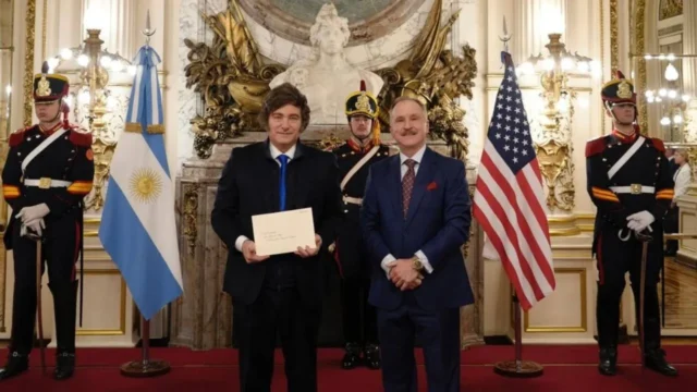 Estados Unidos prevé inversiones por US$20.000 millones en Argentina hasta 2027. Fotografía editorial relacionada con inversiones estadounidenses en Argentina. publicada en Noticia