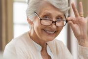 NAD+ y vitaminas: qué se sabe sobre las promesas de longevidad. Fotografía editorial relacionada con suplementos para longevidad. publicada en Noticias Web