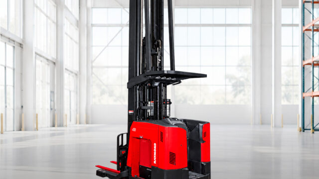 Raymond 7730: Silcar anuncia unidades en venta y alquiler. Fotografía editorial relacionada con Raymond 7730 en venta y alquiler. publicada en Noticias Web